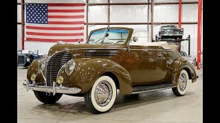 1938 Ford Deluxe Cabriolet Brown