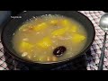 【铸铁锅料理】木瓜雪耳鸡脚汤｜秋冬美容养颜靓汤｜white fungus u0026 papaya and chicken feet soup｜chinese recipe