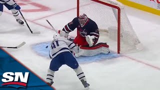 John Tavares Shows Off Quick Hands In Tight And Scores Off Beauty Feed From William Nylander
