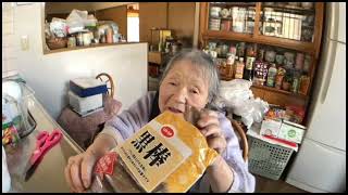 ふわっち　関よしえ　朝飯ビーフシチューとパン