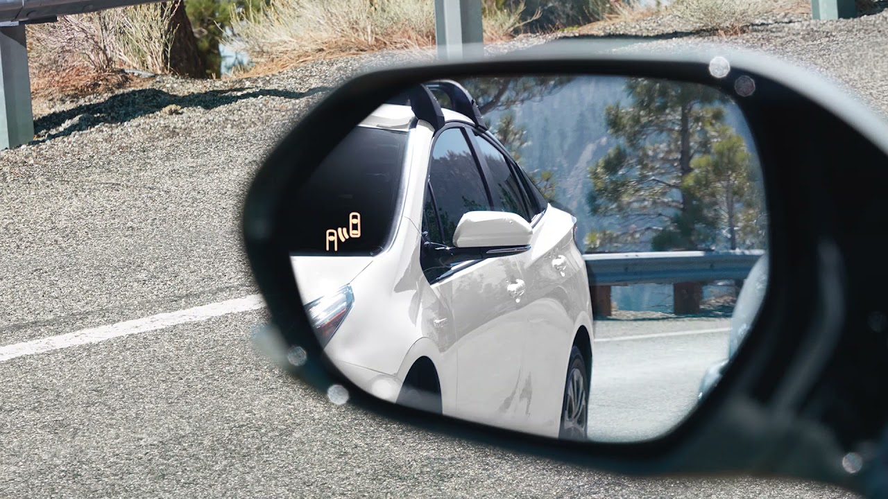 Toyota Corolla With Blind Spot Monitor