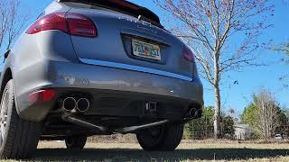 958 Porsche Cayenne S straight pipe exhaust start up and rev