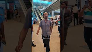 That Iconic Walk 👌🏻 | Superstar #Rajinikanth spotted at Hyderabad Airport| Gulte.com