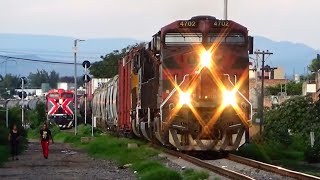 ENCUENTRO DE TRENES FERROMEX EN IRAPUATO: FERROMEX, FERROSUR, EMDX y UNION PACIFIC! Y el TIRAJ!!