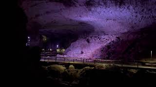 秋芳洞イルミネーション　百枚皿 cave