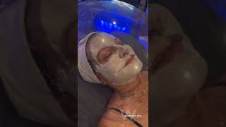 The Oxygen Facial will bring all our patients to the yard 🫧🤣