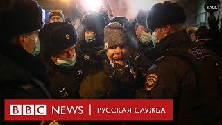 Навальный вернулся и задержан: как его встречали в  Москве