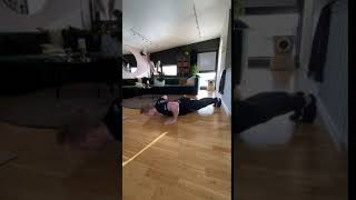 Pushups med klapp - STRONGBODY HJEMMETRENING