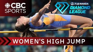 Ukraine's Yaroslava Mahuchikh breaks women's high jump world record in Paris | CBC Sports