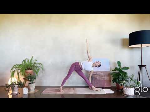 Yoga to improve your mentality 30 min. Elena Brower on Glo