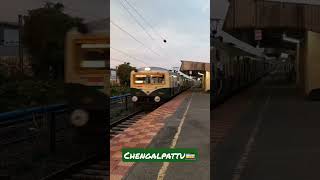 Chengalpattu Unit Train🚋 Arrive at Tambaram Platform No: 5 #chennailocaltrain #tambaram #emu #cgl