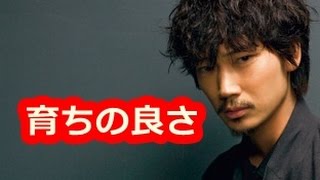 綾野剛、若手芸人への褒め上手ぶりに見えた「育ちの良さ」　また好感度が上昇！