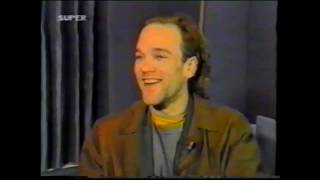 R.E.M. 1988-11-22 - ‘Rockin In The UK’, Super Channel, UK (Interview with Michael Stipe)