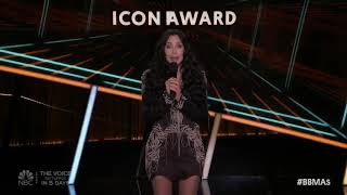 Cher Presents the Icon Award to Garth Brooks - BBMAs 2020