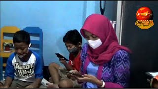 RELAWAN BANTU SISWA BELAJAR ONLINE