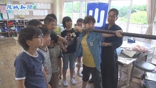 実物の火縄銃を使って社会科授業　常陸太田・山田小