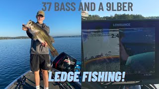 Ledge Fishing! 37 bass and a 9lber on lake Nacogdoches