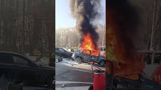 😱 ❌Momentul în care arde un taxi la o statie PECO ❌