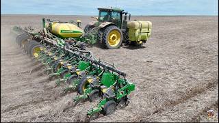 Planting Corn near Chappell Nebraska with a John Deere DR24 Planter & 8370R Tractor
