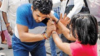 Girl beats the boys by setting a trap with police-manchalo ki dhunai