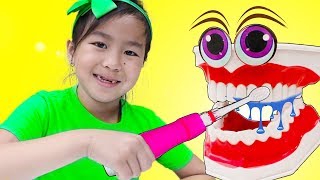 Brush Your Teeth Song | Jannie Pretend Play to This is The Way Nursery Rhymes Kids Songs