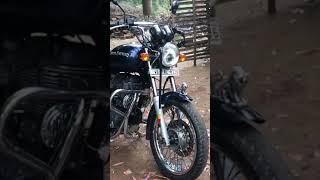 Royal Enfield Thunderbird 350 Old Model FOR SALE. Only @90,000₹. Interested people comment.