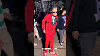 "MC STAN" IN THE "KAPIL SHARMA SHOW "Red suit, check. Cool shades, check.Killer rap skills #mcstan👽