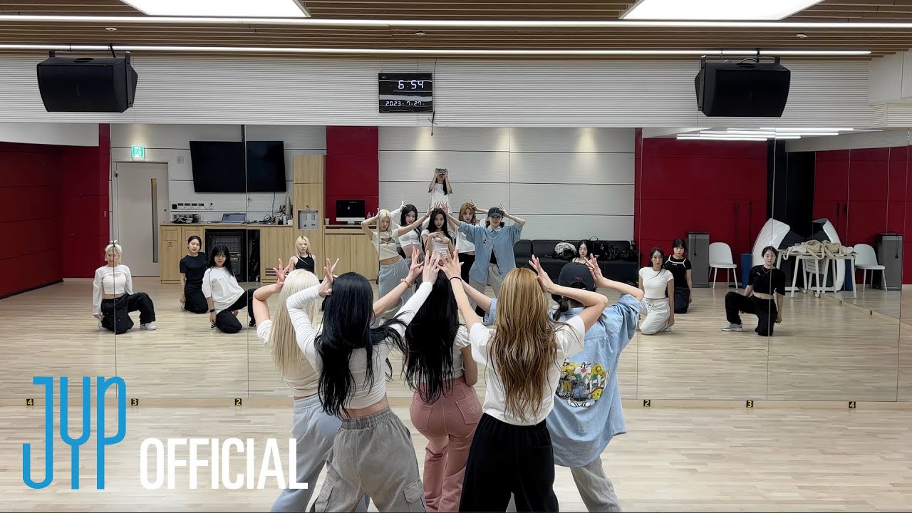 Itzy Cake Stage Preview Youtube Music