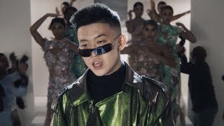 Rich Brian - 100 Degrees (Official Video)