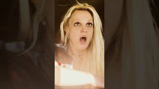 Something Is Seriously Wrong With Britney Spears