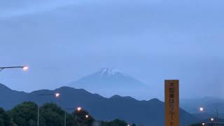 うっすらですが富士山見えました〜　新東名高速道路にて　2024年6月7日