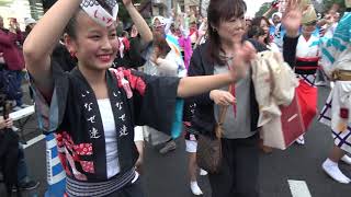 フィナーレ 皆さんご一緒に／南越谷阿波踊り／県道足立越谷線（綾瀬川右岸）／草加ふささら祭り 踊るん♪よさこい2018