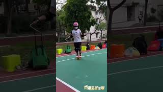 【閃電狼溜冰隊】沒錯！👏👏👏直排輪也能結合跳繩運動，難度也大大提升～看看他們真的超強的啦！🐺仁壽宮 小東公園 永大路竹競速班 南區極限 多元課程 最特別的直排輪課程 台南直排輪#中西區#兒童才藝#南區