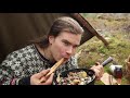 2 day autumn bushcraft🍂berries u0026 mushrooms cooking by the campfire asmr