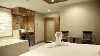 Sybaris - Classic Whirlpool Suite at our Northbrook, IL Club