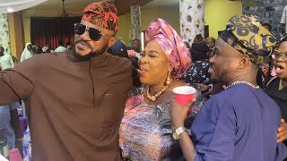 See What Odunlade Adekola and Madam Saje  did that surprise everyone at Afeez Owo’s Father burial