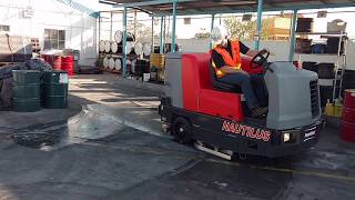 Mar-Co Power Boss Nautilus Rider Scrubber Demo