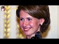 eks ibu negara suriah asma al assad pernah di juluki mawar gurun kini dikenal sbg ibu negara neraka