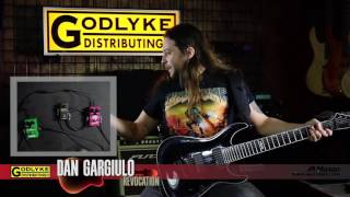 Revocation's Dan Gargiulo plays the Maxon AD10 Analog Delay