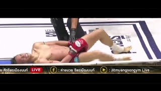 แทงเข่าโดนกระจับ​ Muaythai​ knee​ lowblow​