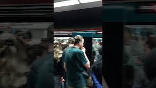 Yenikapı'da metro kalabalığı