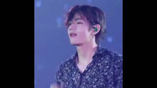 8초동안 김태형한테 홀리는 영상 #태형