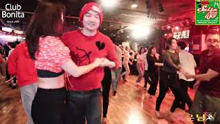 살세로 \u0026 바올라 살사포유 #Salsa4U  연말파티 보니따 홍대 #Bonita #year-endparty #Hongdae 2024 12 31