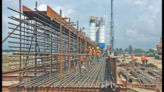 নির্মাণ শ্রমিক স্ক্র্যাব হোল্ডিং এর কাজ 02 Construction worker scrub holding job 02