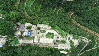 探访山西悬崖村，岳飞后人隐居在此900年，进出村子需要步行两天