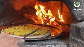 How a displaced widow in Gaza makes a pizza for the children 💚