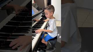 6 Year Old Plays Die With A Smile Piano Cover 🎹💙 Jelijah Diaz #piano #childprodigy #diewithsmile