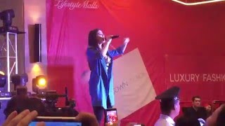 Love Myself - Hailee Steinfeld in Manila (Uptown Mall)