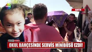 Okul bahçesinde servis minibüsü ezdi!