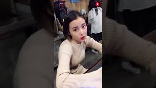 恶搞网管美女朵儿，我根本就没把你放在眼里，我把你放在心里